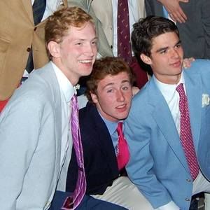 Meet your Posher, Max